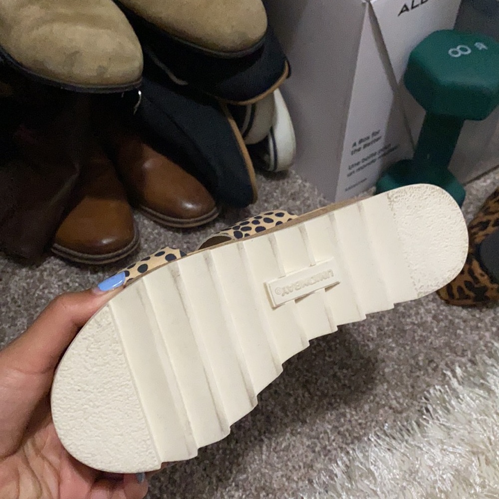 Sandals - Picture 3 of 3